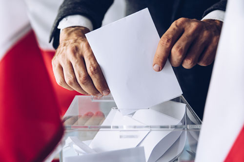 The 2024 US Presidential Election: Comparing and Contrasting with Past ...